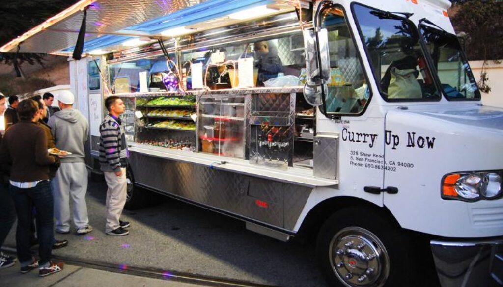 Flickr-Todd-Lappin-Curry-Up-Now-food-truck-r